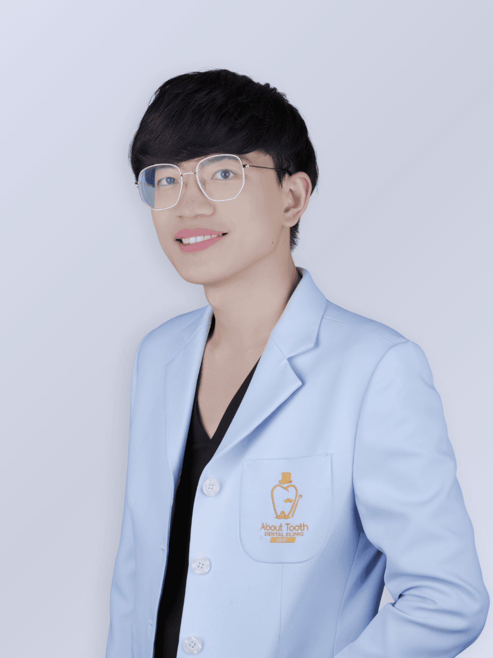 ทพ.ชานน ทองโชคชัย